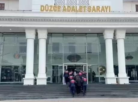 Yapay Zeka İle Yapılan Dolandırıcılık: Ünlü Yüzlerle Sahte Yatırım Tavsiyesi