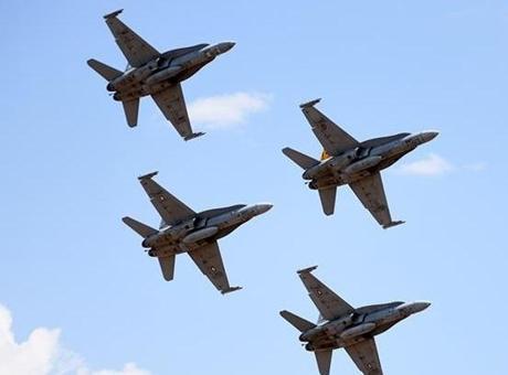 ABD Ordusu, Katar'daki El-Udeyd Üssü'nden Yüzlerce Askeri Tahliye Etti