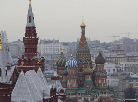 Moskova'da Güvenlik Alarmı: Uçuşlar Kısıtlandı ve Uçaklar Geri Döndü