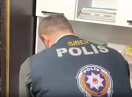 İçişleri Bakanlığı'ndan 28 İlde Dev Siber Suç Operasyonu: 324 Şüpheli Yakalandı
