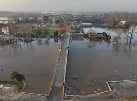 Edirne'de Taşkın Tehlikesi Büyüyor: Meriç ve Tunca Nehirlerinde Kırmızı Alarm