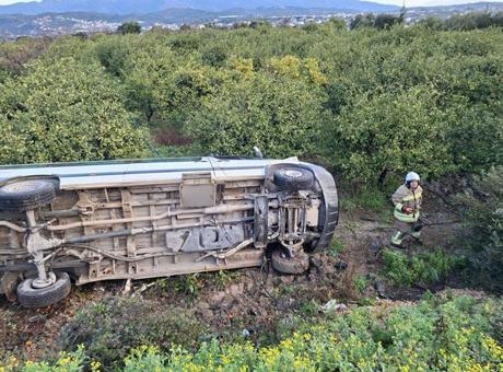 Mızraklı Mahallesi'nde Öğrenci Servisi Devrildi: 7 Yaralı