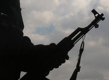 DEAŞ Saldırısı: Suriye'de 4 Güvenlik Görevlisi Hayatını Kaybetti