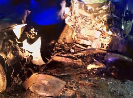 Diyarbakır'da Trafik Kazası: 2 Çocukla Birlikte 3 Kişi Hayatını Kaybetti