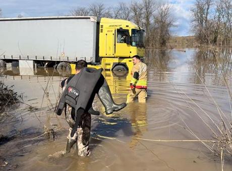 Edirne'de Sel Felaketi: 3 Gün Surada Sıkışan Bulgar Sürücü Kurtarıldı