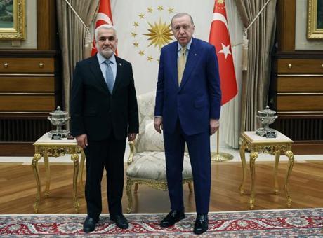 Cumhurbaşkanı Erdoğan, HÜDA PAR Genel Başkanı Zekeriya Yapıcıoğlu'nu Ağırladı
