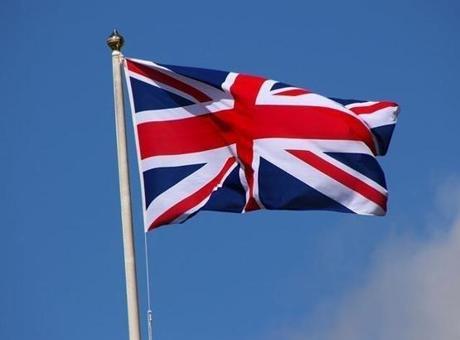 İngiltere, İran'daki Büyükelçiliğini Kapatma Kararı Aldı ve Seyahat Uyarılarını Zirveye Çıkardı