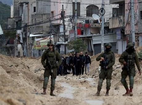 İsrail, Batı Şeria'daki Kontrol Noktalarını Kapatma Kararını Aldı