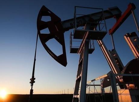 İsrail'in Saldırısı ve ABD-İran Gerilimi: Petrol Fiyatlarında Büyük Artış Endişesi