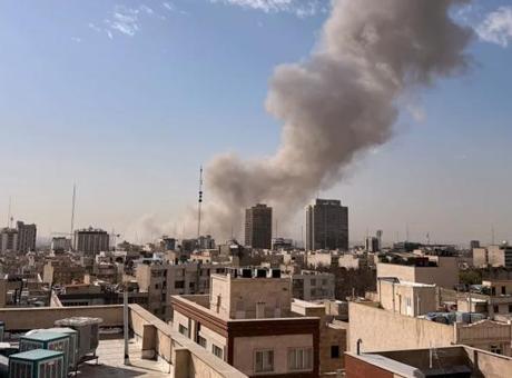 ABD ve İsrail'in İran Operasyonu: Orta Doğu'da Yeni Bir Dönem Başlıyor