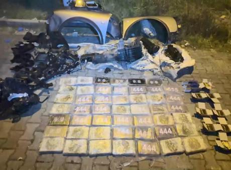 İstanbul ve Yalova'da Uyuşturucu Operasyonu: 57 Kilo Kokain Ele Geçirildi