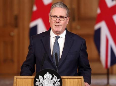 İngiltere Başbakanı Starmer, Orta Doğu Gerilimini Değerlendirdi: 'Irak'tan Dersler Çıkardık'