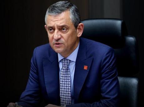 CHP Lideri Özgür Özel'den Türk Gazetecilere Yönelik Gözaltılara Sert Tepki