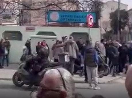 Fatih'te Boşanma Aşamasındaki Kadın Sokakta Vuruldu