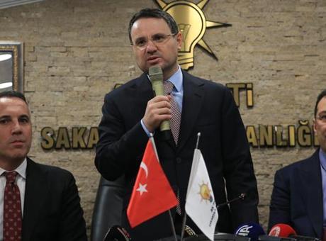 Adalet Bakanı Gürlek Sakarya'da Parti Ziyaretleri Gerçekleştirdi