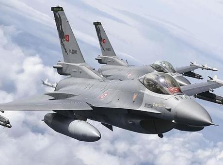 KKTC'ye F-16 Sevkiyatı: Türkiye, Yarın 6 Savaş Uçağı Gönderecek