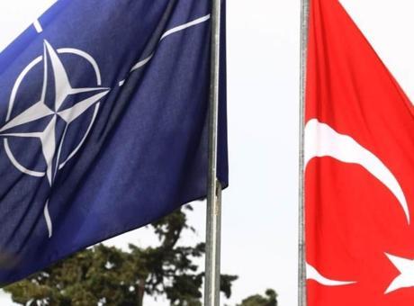 NATO'dan Türkiye'ye Yönelik Füze Tehdidine Müdahale: İran'dan Ateşlenen Mühimmat İmha Edildi