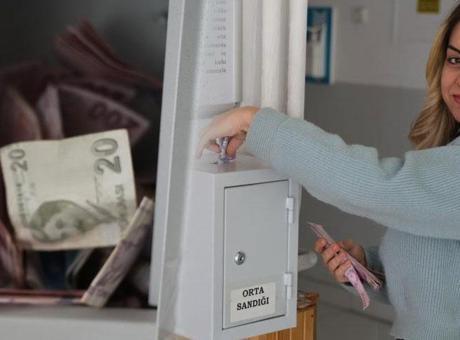 Lise Öğrencileri 'Orta Sandık' Projesiyle 191 Bin TL Destek Topladı