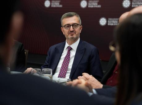 İletişim Başkanı Duran: Doğru Bilgiye Erişimin Önemi Artıyor