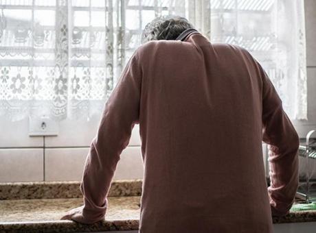 Zorlu İlişkiler ve Hızlanan Yaşlanma: Yeni Bir Araştırmanın Sonuçları