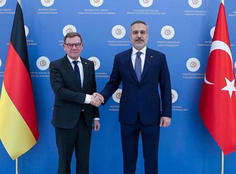 Hakan Fidan, Almanya'nın Dışişleri Bakanı Wadephul ile Ankara'da Görüştü