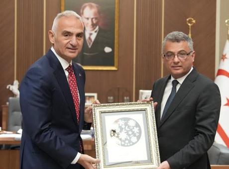 Kuzey Kıbrıs'ın Kardeşlik İftarı: Türkiye'nin Destek Mesajı