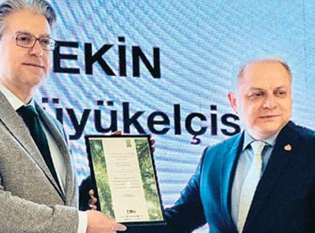 Büyükelçi Hakan Tekin İftar Töreninde Veda Etti