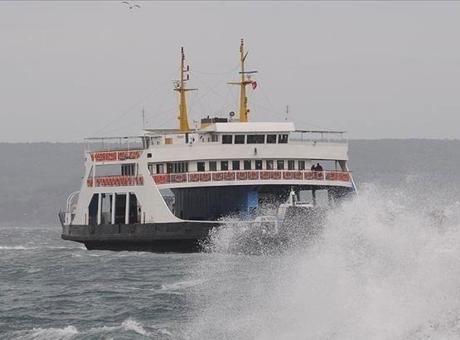 Güney Marmara'da Feribot Seferleri İptal Edildi