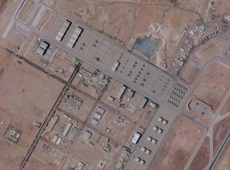 İran, BAE'deki Al Minhad Hava Üssü'ne Saldırdı: Avustralyalı Askerler Güvende