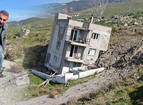 2013'ten Bu Yana Süregelen Toprak Kaymaları: Harmandalı ve Cumhuriyet Mahalleleri Tehlikede