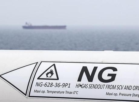 Hürmüz Boğazı'ndaki Çatışmalar Küresel LNG Talebini Olumsuz Etkiliyor