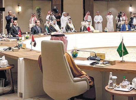 Körfez’de Barış Diplomasi Turu: Hakan Fidan'dan Kritik Temaslar