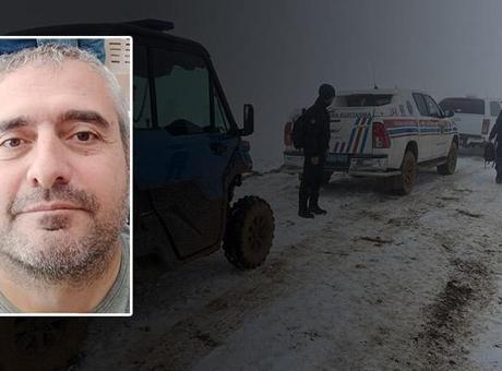 Kayıp Dağcının İzine Ulaşıldı: Çukur ve Eşyaları Bulundu