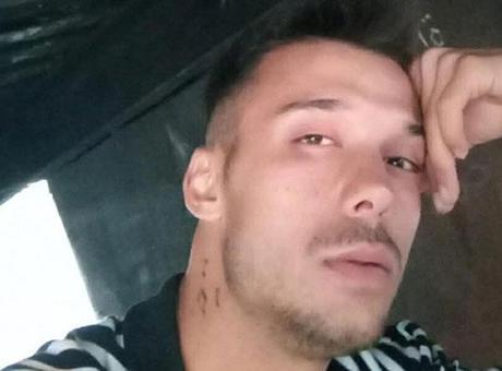 İzmir'de Genç Müzisyen Emre Duman Bıçaklı Saldırıda Hayatını Kaybetti