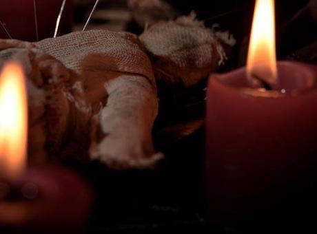 21 Yaşındaki Genç Kız Arkadaşına Büyü Yaptırmak İçin 500 Bin TL Dolandırıldı