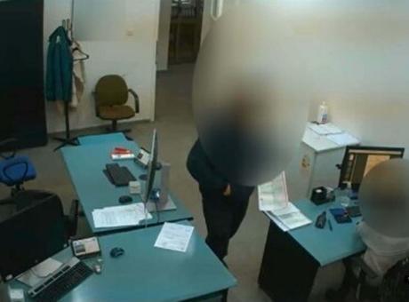 İzmir'de Rüşvet Skandalı: 'Çorba' İfadesiyle 25 Şüpheli Gözaltında