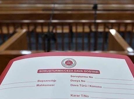 İmamoğlu'nun Davası: Sahte Basın Kartıyla Duruşmaya Giren Şüpheli Tutuklanma Talebiyle Mahkemeye Sevk Edildi
