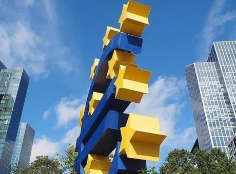 Euro Bölgesi'nde Ekonomik Güven Endeksi Düşüş Gözlemlendi