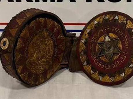 Erzurum'da Uyuşturucu Operasyonu: Ceylan Derisinde Gizli Tevrat Ele Geçirildi