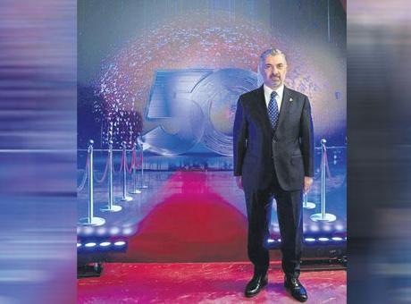 Türk Telekom, 5G Altyapısını Geliştirerek Dijital Geleceği Şekillendiriyor