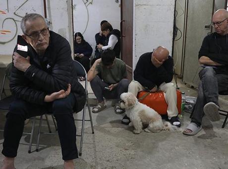 İsrail'de Panik Yaratan Sirenler: Tel Aviv ve Çevresinde Yoğun Saldırılar