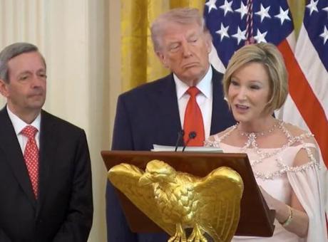 Beyaz Saray’da Tartışma Yaratan Açıklama: Trump, İsa ile Kıyaslandı