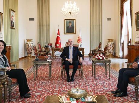 TBMM Başkanı Numan Kurtulmuş, DEM Parti Milletvekillerini Ağırladı