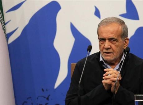 Pezeşkiyan'dan Trump'a Sert Yanıt: 'Taş Devri Tehdidi Savaş Suçudur'