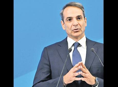 Miçotakis’ten Bakanlar Kurulu Revizyonu: Yolsuzluk Soruşturması Derinleşiyor