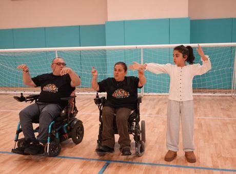 Engelleri Aşarak Mutluluğa Ulaşan Aylin ve Ahmet Arslan'ın Hikayesi