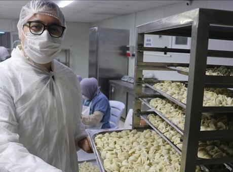Tatile Tattığı Mantıdan İstihdam Projesine: Eczacı Süleyman Kapukaya'nın Başarısı