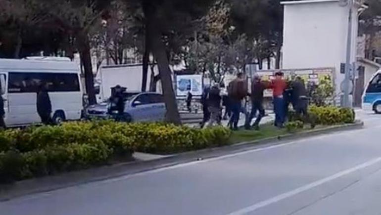 Bursa'da Park Yeri Çatışması! Kalabalık Arasında Kargaşa Yaratan Kavga