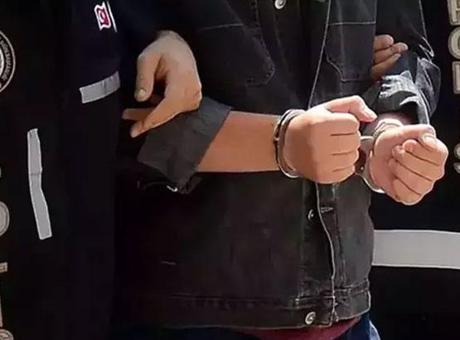 Türkiye'de 15 İlde Gerçekleştirilen Büyük Operasyon: 16 Sosyal Medya Zanlısı Tutuklandı