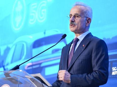 Bakan Uraloğlu: Hürmüz Boğazı'ndan 3 Türk Gemisi Güvenle Ayrıldı